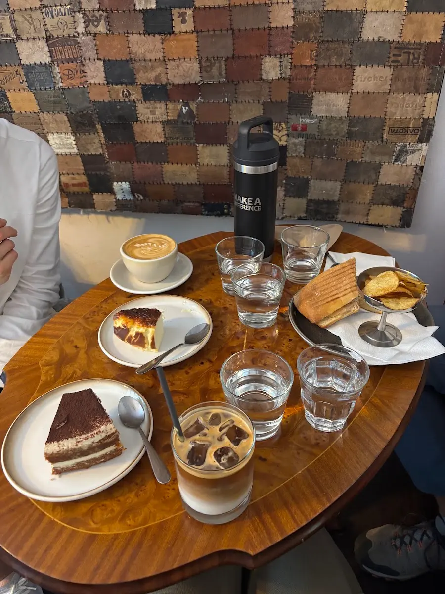 A43 Coffee photo 3