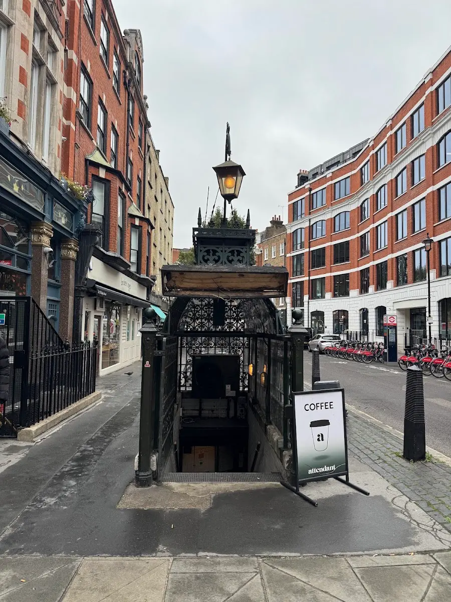 Attendant (Fitzrovia) photo 4