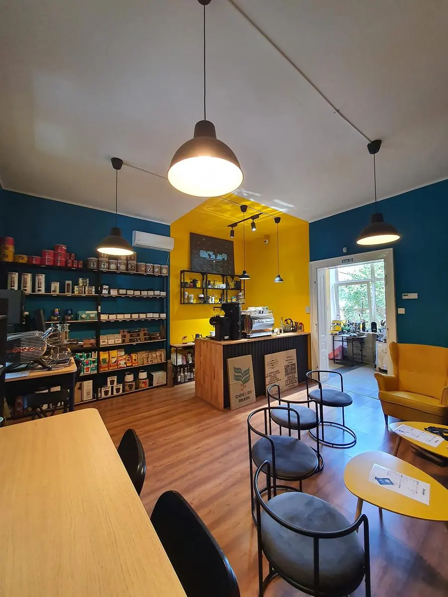 Barshaker.ro - Showroom and Café