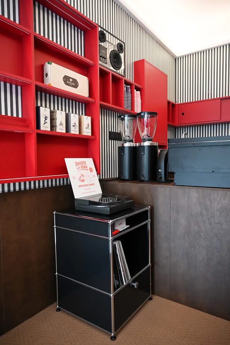 Black Hat Coffee - Specialty Espresso Bar Berlin photo 3