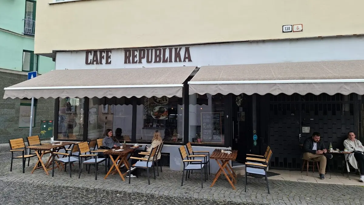 Cafe Republika photo 5
