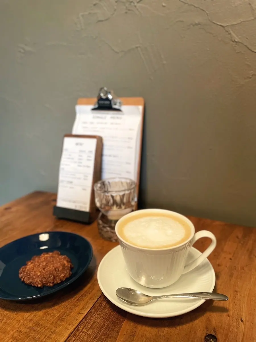 & COFFEE photo 6