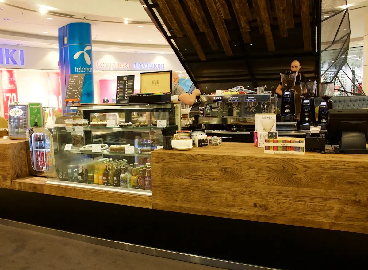 COFFERO The Mall interior