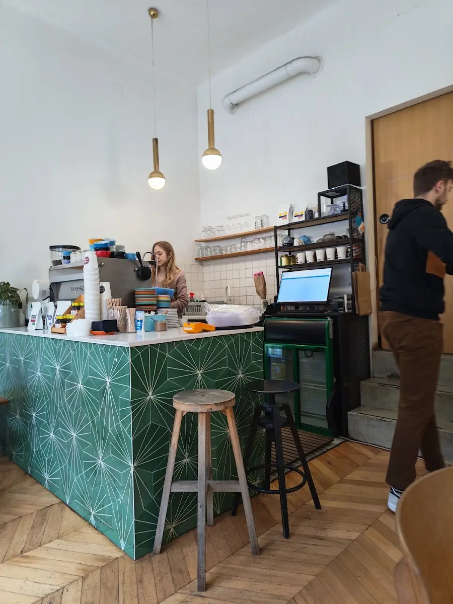 Cogito Coffee Deželićeva photo 5