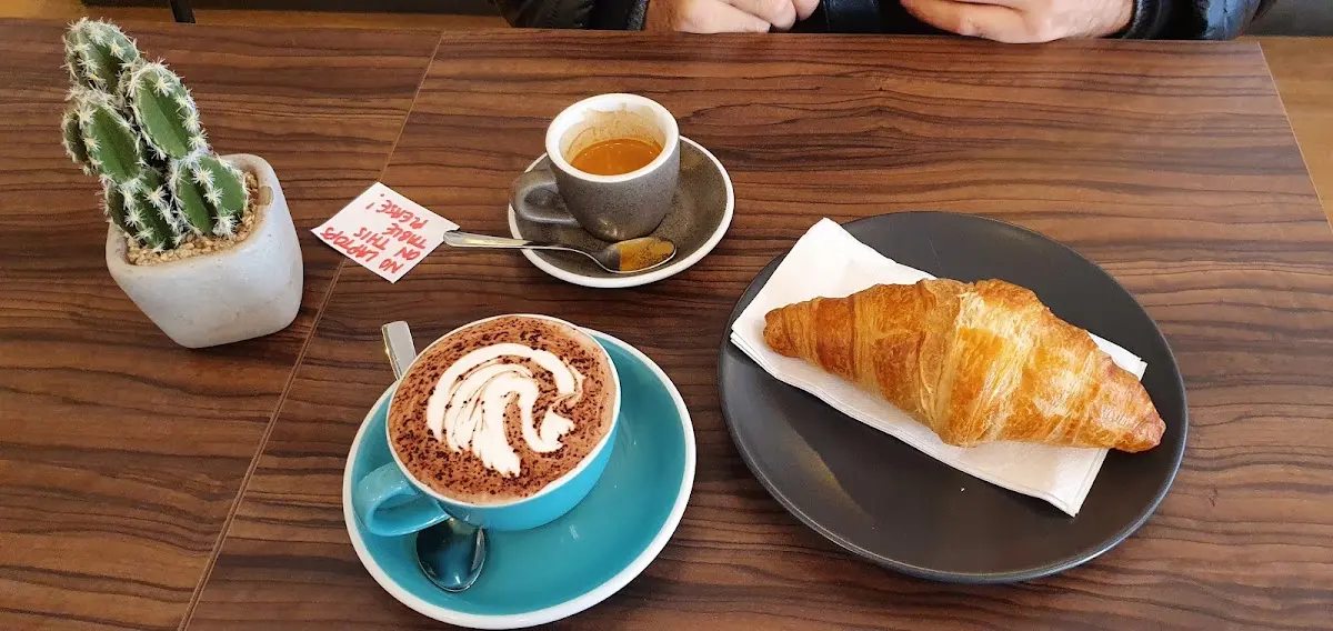 Corner Coffee interior