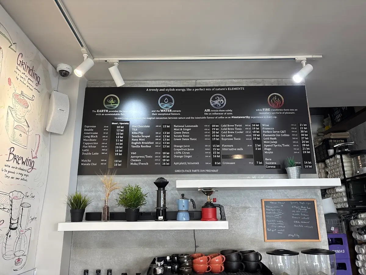 Elements coffee shop photo 4