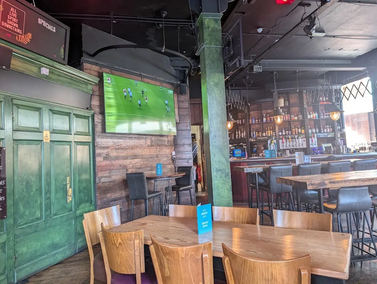Federal Cafe Bar interior