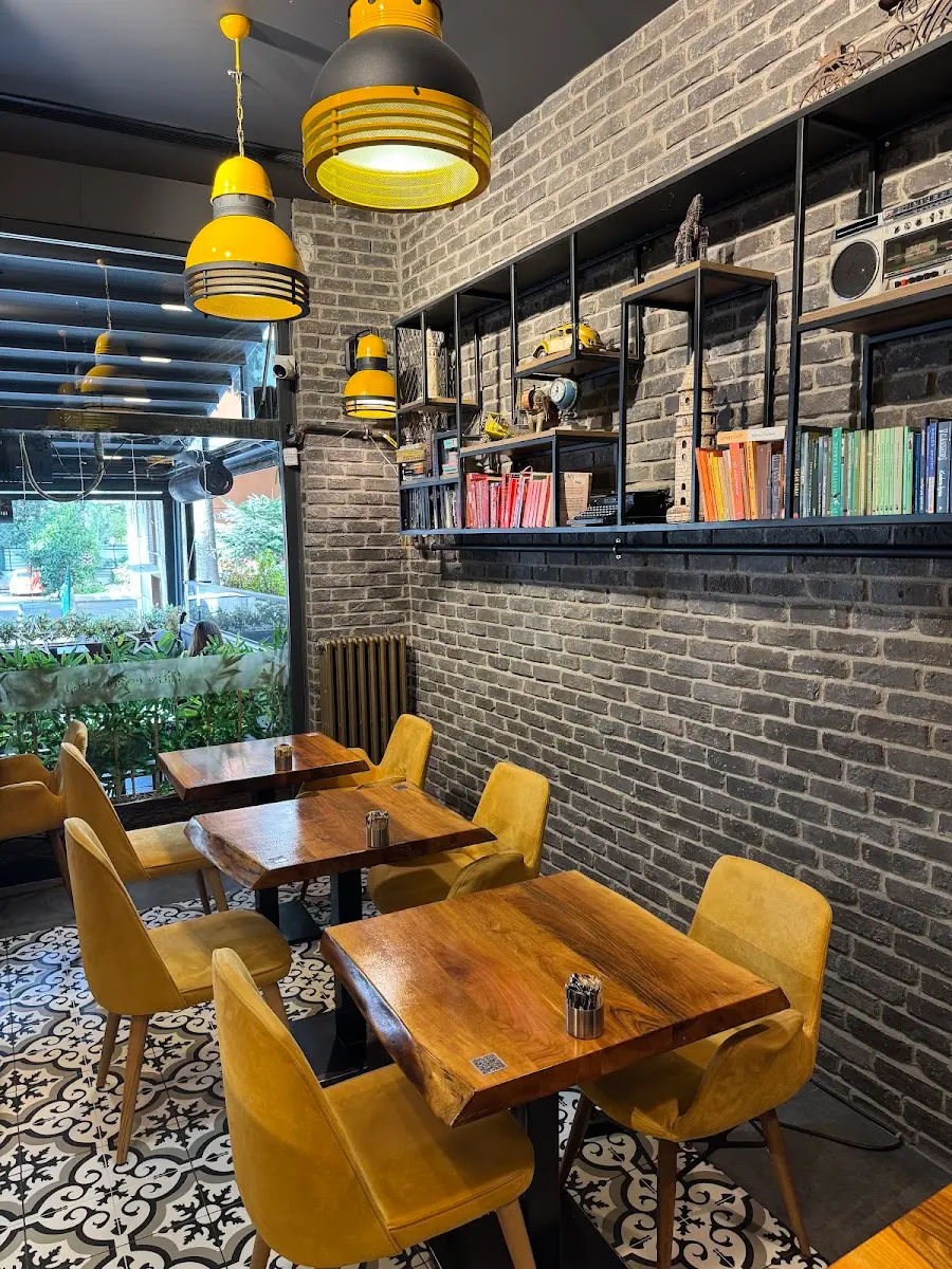 Filtre Coffee & Roastery interior