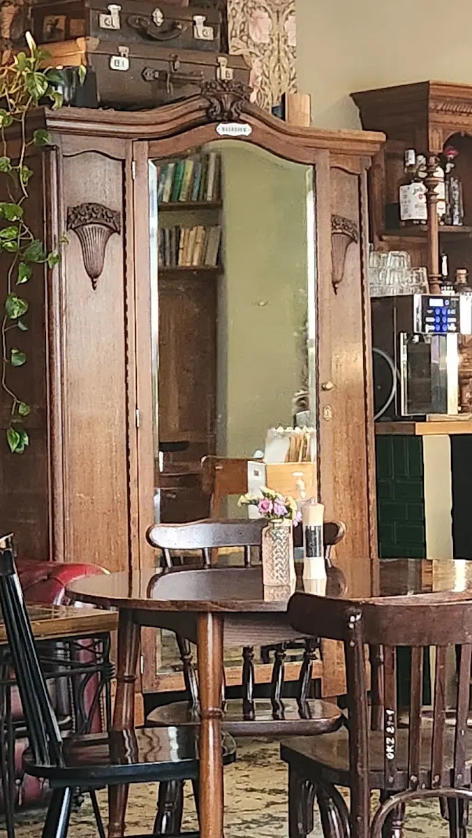 FLAT Cafe photo 5