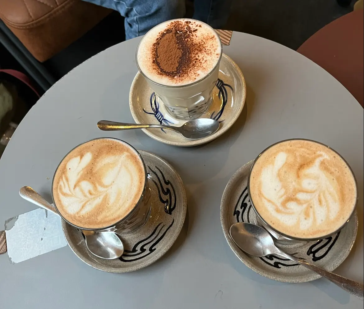 Full Circle Coffee interior