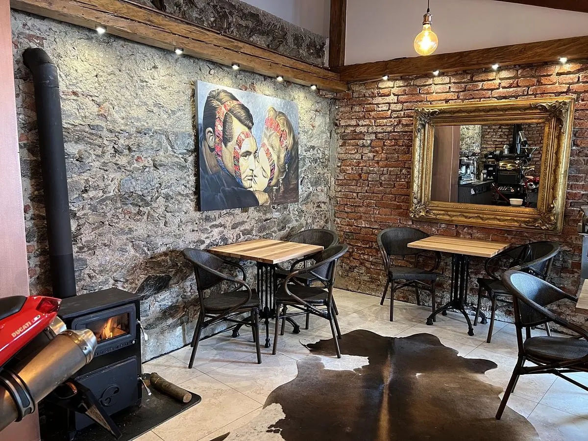 Grinders Coffee Club