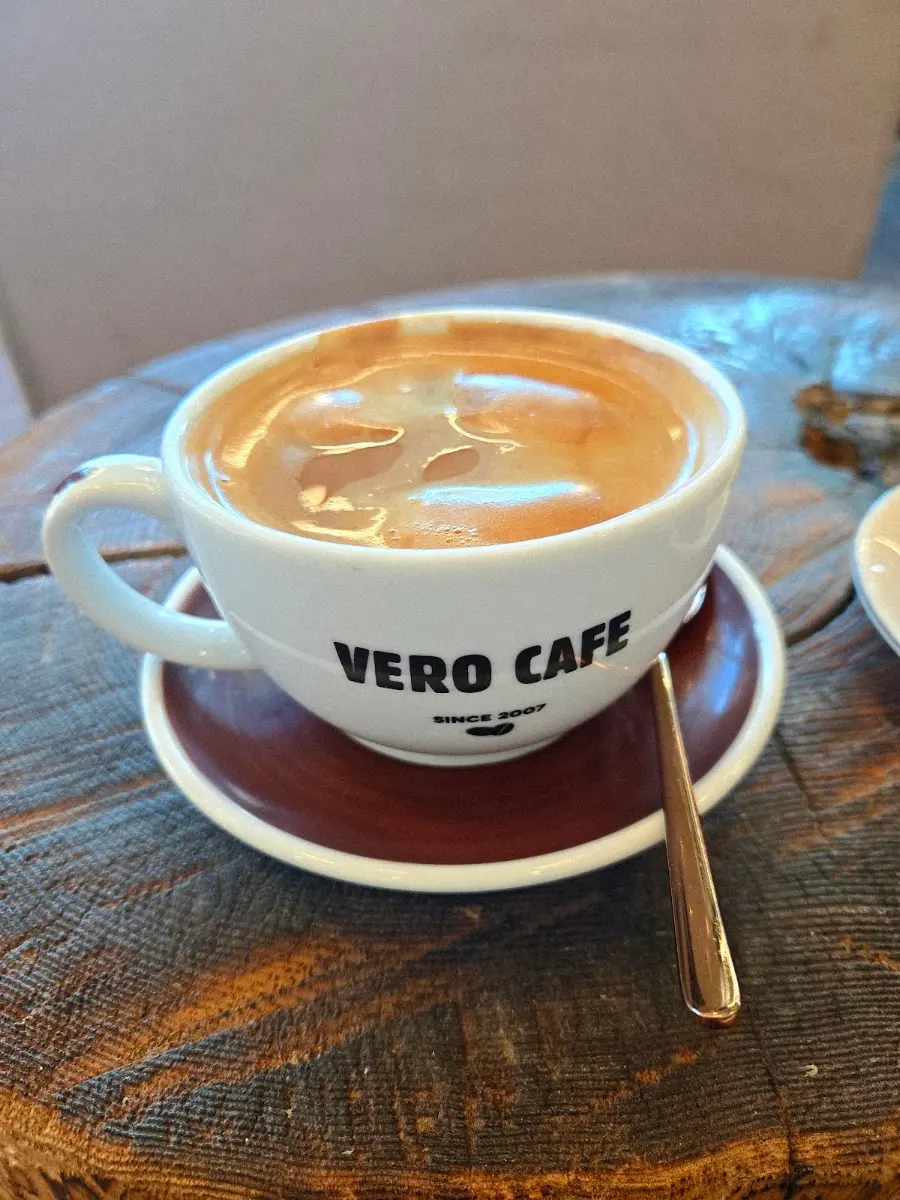 Her Excellency by Vero Cafe photo 5