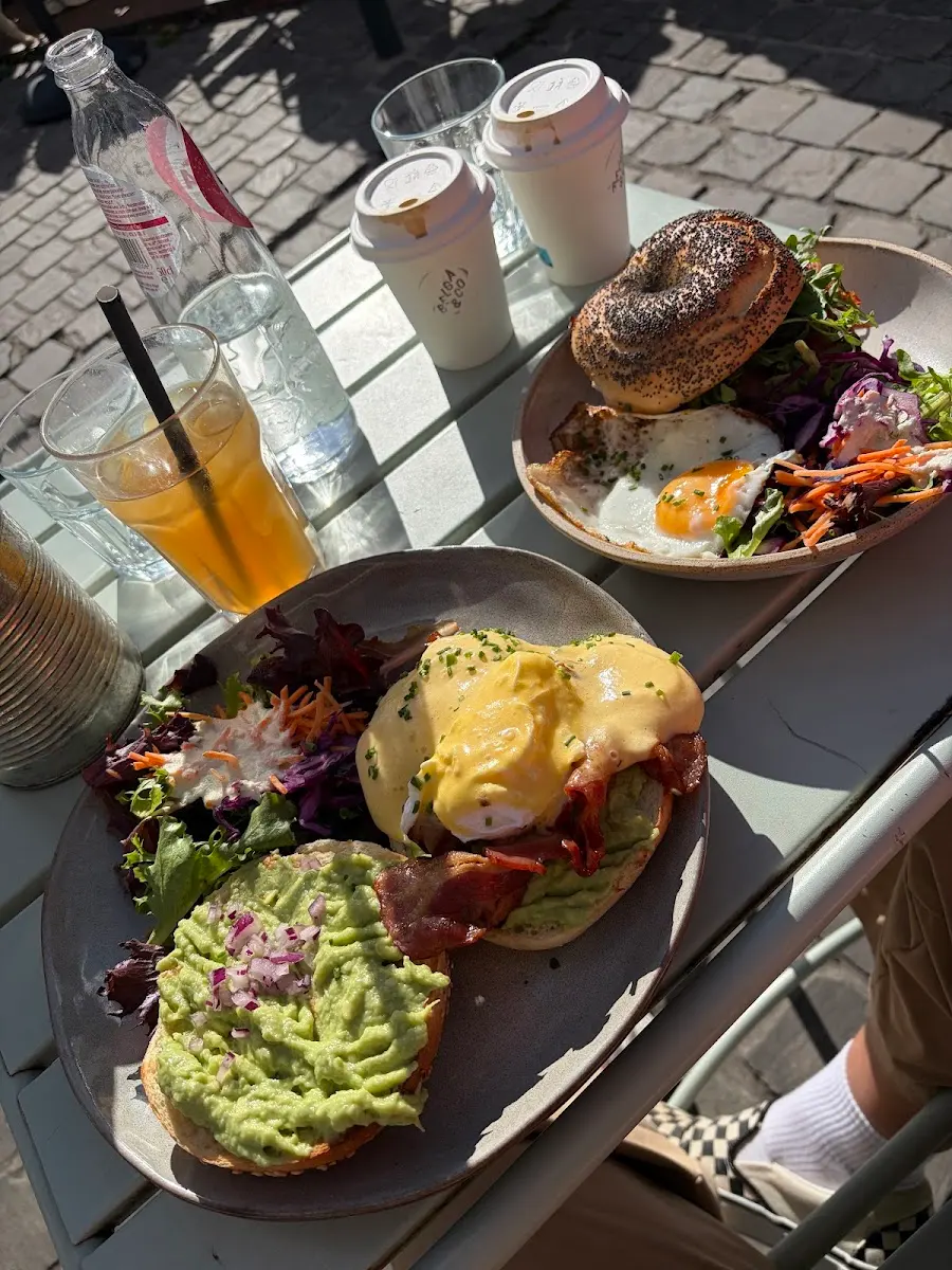 Holy Bagels photo 3