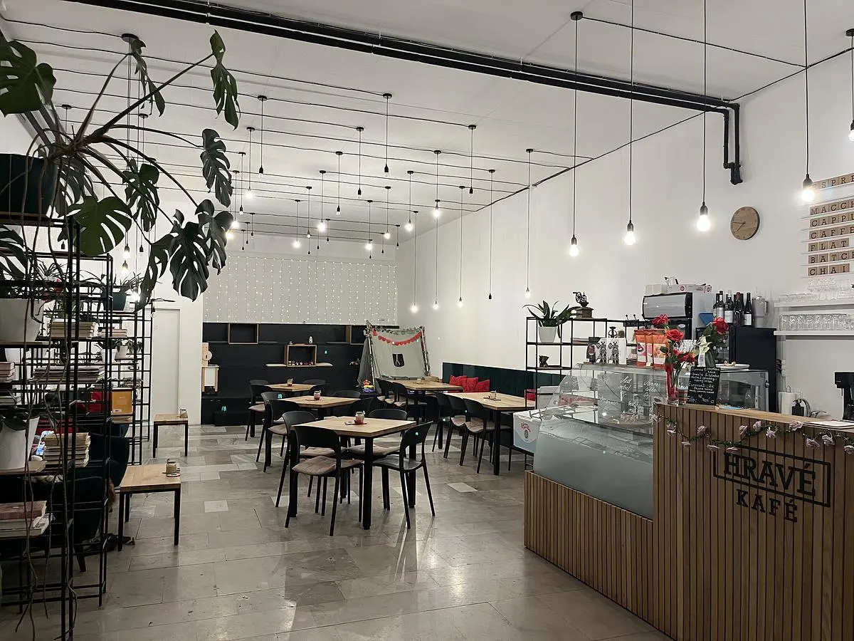Hravé Kafé
