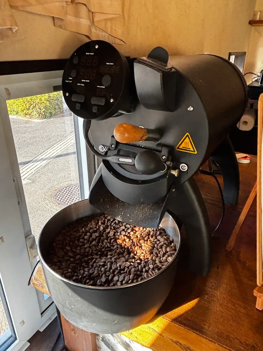 IRAKA COFFEE photo 8