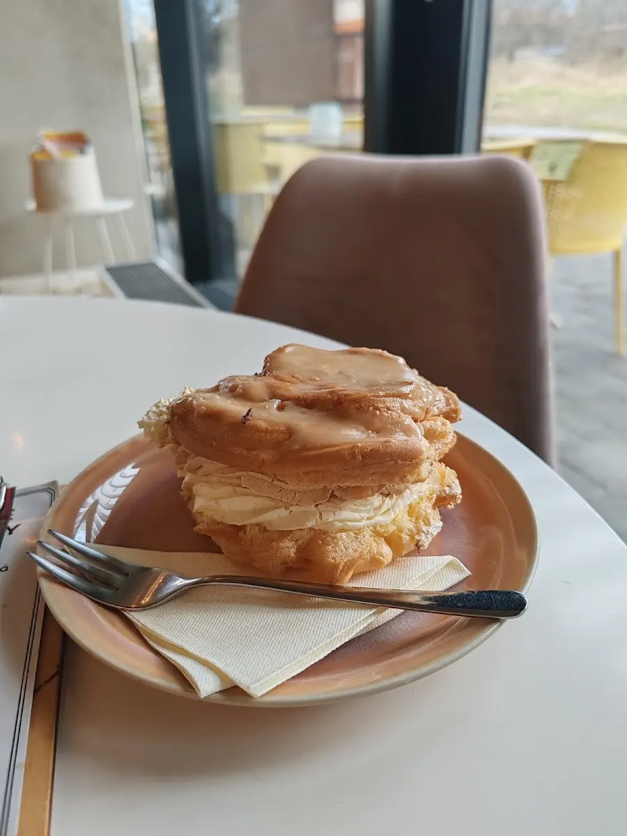 Just Lovely Café photo 5