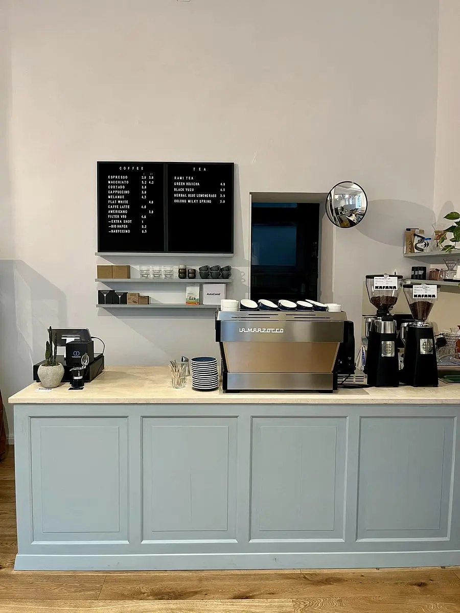 Kafana | Coffee & Roastery