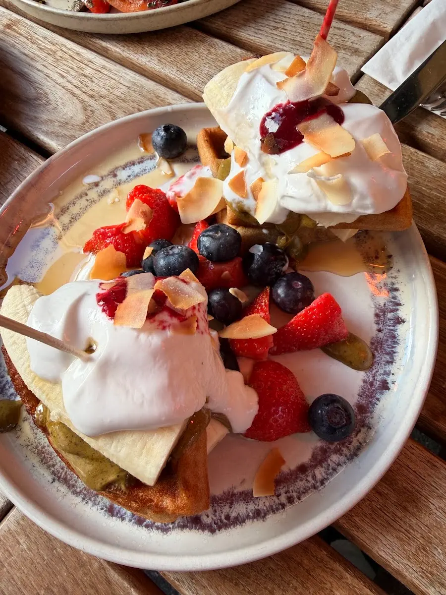 Kin Cafe photo 3