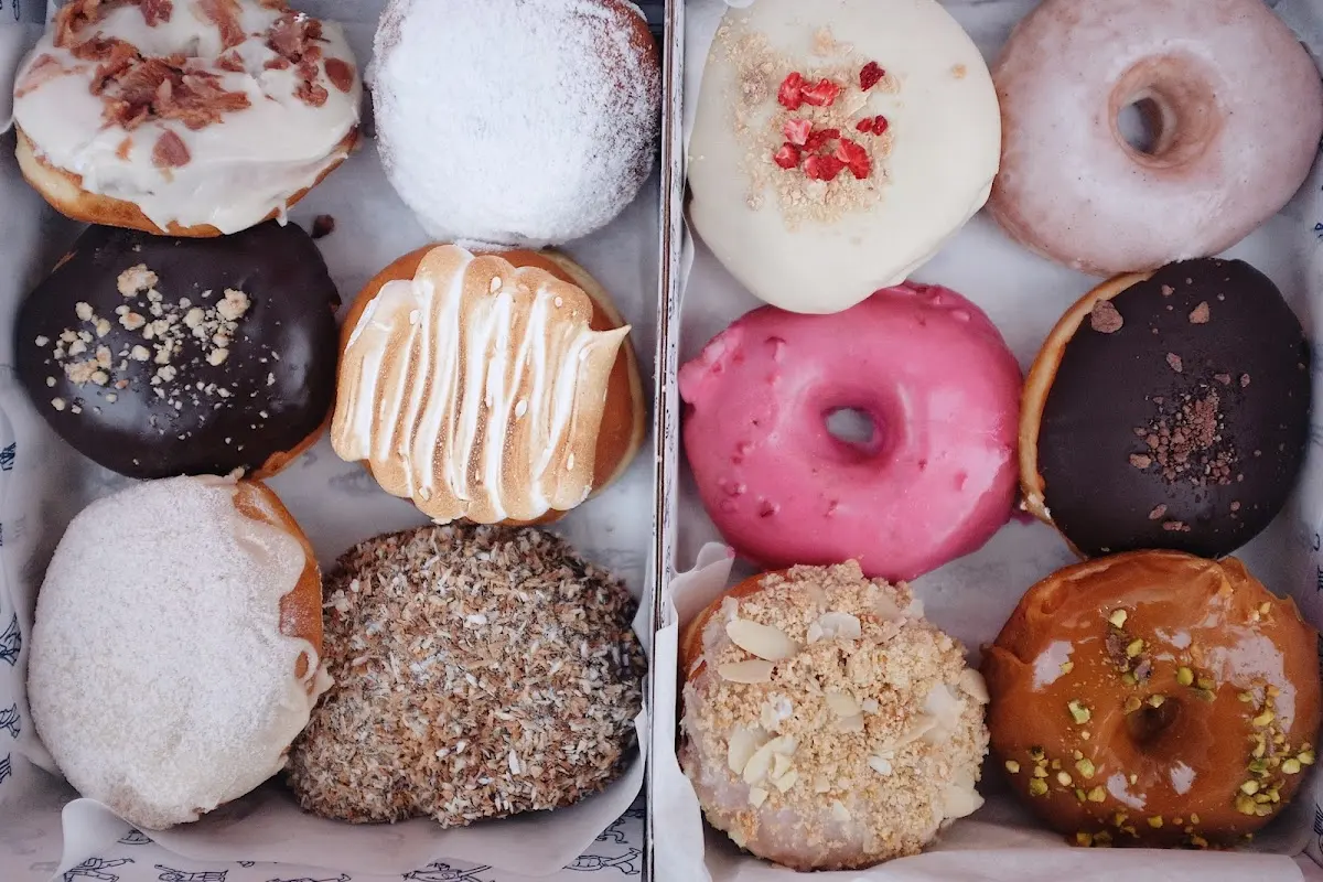 Oh Donuts & Coffee interior