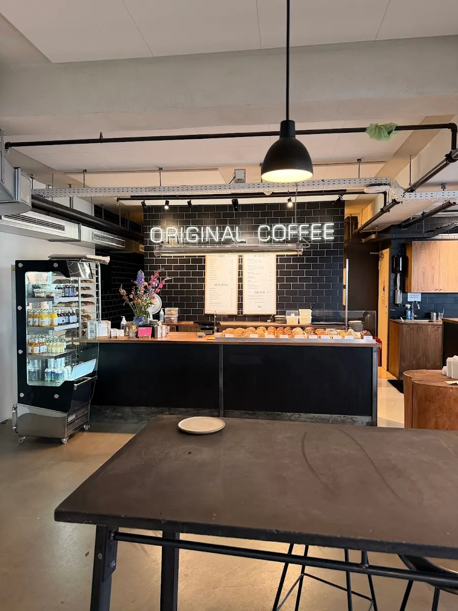 Original Coffee Illum Rooftop photo 3