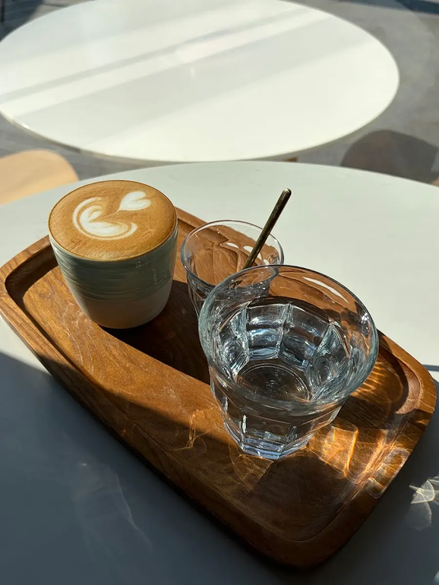 Saola Coffee Shop photo 4