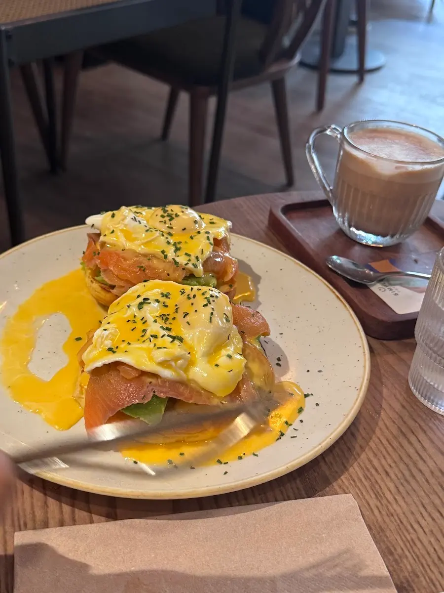 Simpli Bakery & Coffee photo 3