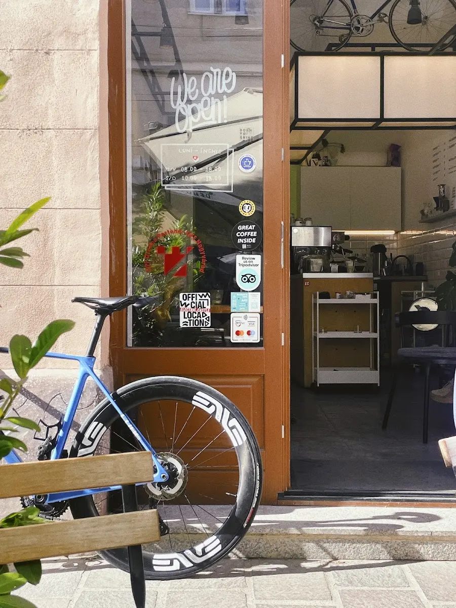 Spițe: Coffee & Cycling interior