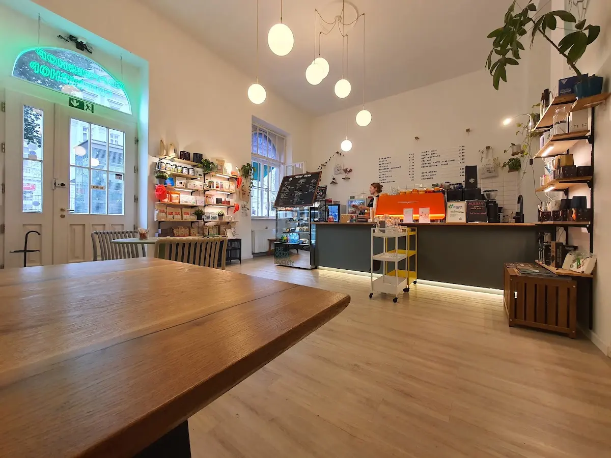 The Good Coffee Society Lab photo 3