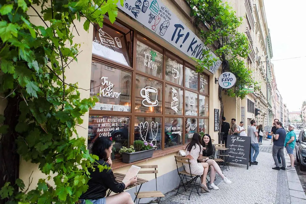 Triko kafe & kolonial