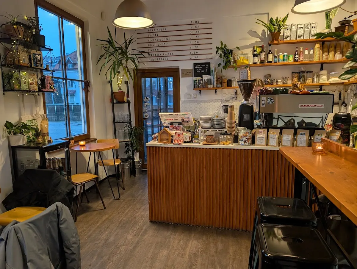Värav Coffee and Toast photo 4