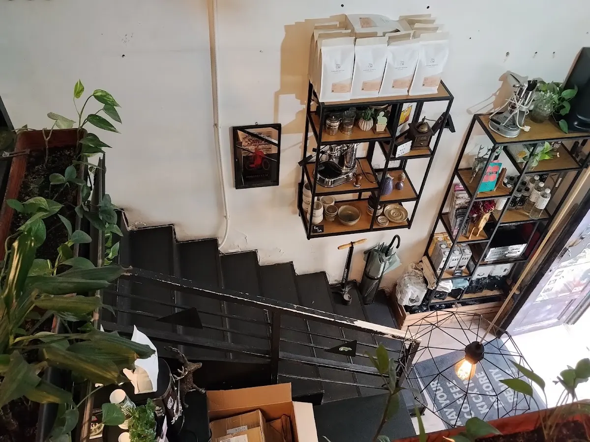 Zërgë Coffeeshop interior
