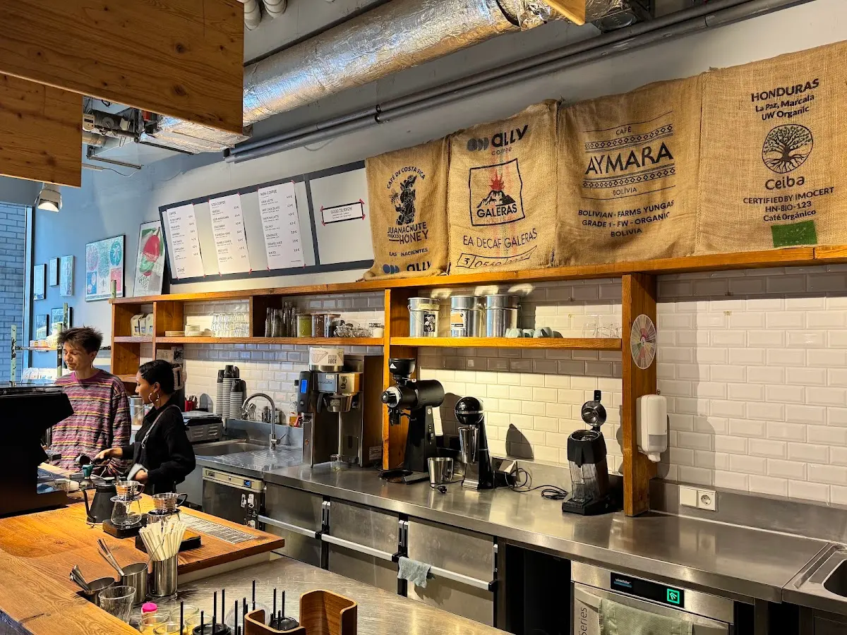 Zwipf Coffee interior